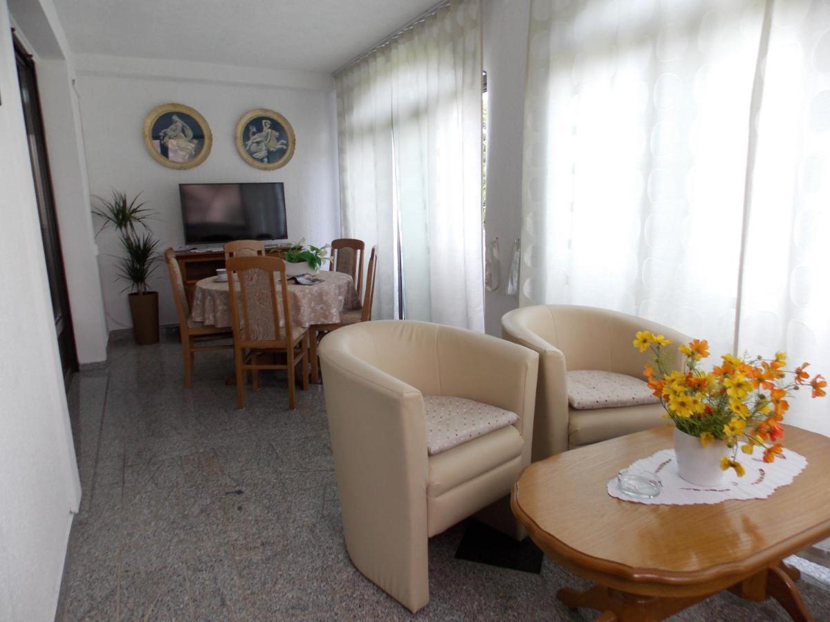Apartments Cutic Malinska Exterior foto